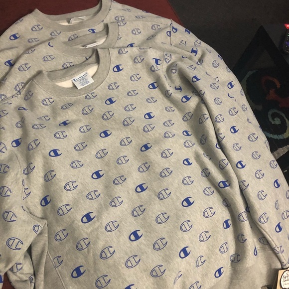 Reverse Weave Crew, All Over Logo - Picture 2 of 3